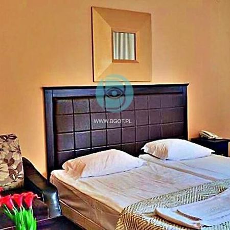 סאני ביץ' Barcelo Royal Beach - Prestige Apartments מראה חיצוני תמונה