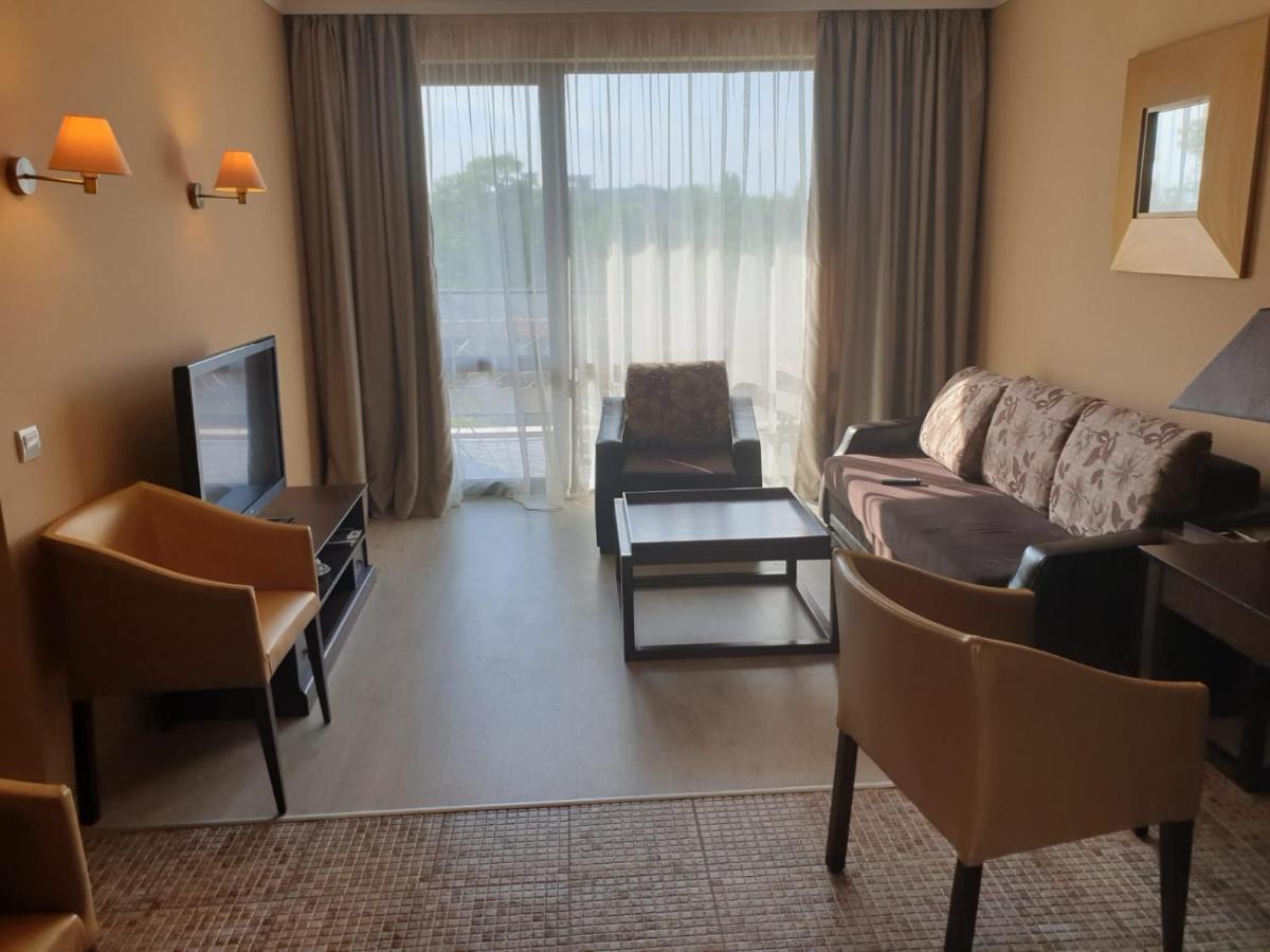 סאני ביץ' Barcelo Royal Beach - Prestige Apartments מראה חיצוני תמונה