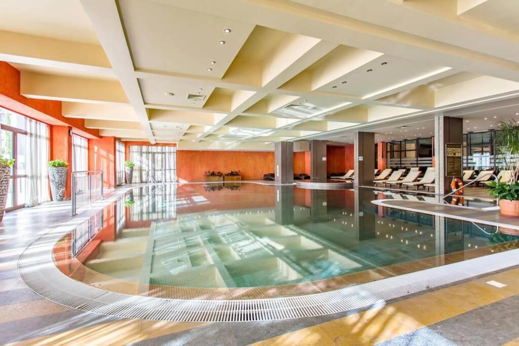 סאני ביץ' Barcelo Royal Beach - Prestige Apartments מראה חיצוני תמונה